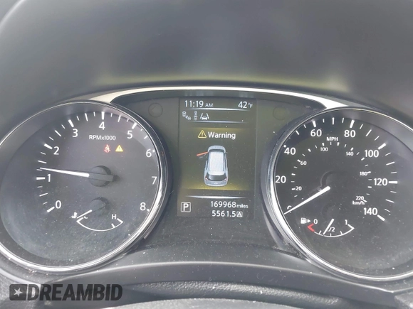 2015 Nissan Rogue SL with VIN 5N1AT2MV4FC862749, listed as a IAAI auction lot 41418258 with 169,968 mi miles and . Bid and sale history available at carsss.com. Image 7.