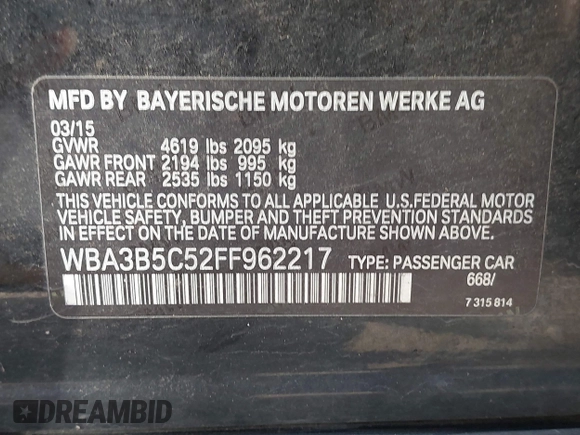 2015 BMW 3 Series 328i xDrive z VIN WBA3B5C52FF962217, wystawiony jako IAAI lot #42381116 z przebiegiem 72 777 mil mil oraz . Historia ofert i sprzedaży dostępna na DreamBid. Obrazek 9.