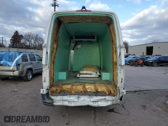 2020 Mercedes-Benz Sprinter with VIN W1Y4EDHYXLT030139, listed as a Copart auction lot 87737455 with 365,518 mi miles and Salvage Title. Bid and sale history available at DreamBid. Image 6.