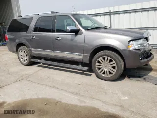 2012 Lincoln Navigator L with VIN 5LMJJ3J57CEL07727, listed as a Copart auction lot 71093504 with 206,585 mi miles and Salvage Title. Bid and sale history available at carsss.com. Image 4.