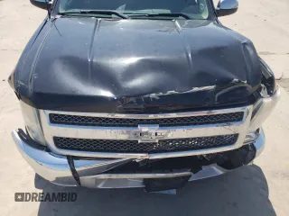 2013 Chevrolet Silverado 1500 LT with VIN 3GCPCSE08DG148103, listed as a Copart auction lot 52362155 with 205,647 mi miles and Salvage Title. Bid and sale history available at DreamBid. Image 12.
