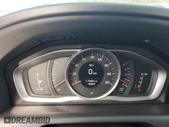 2015 Volvo XC60 T5 Drive-E with VIN YV440MDJ1F2689374, listed as a Copart auction lot 44443775 with 190,807 mi miles and Salvage Title. Bid and sale history available at carsss.com. Image 9.
