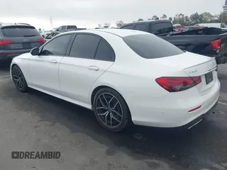 2021 Mercedes-Benz E-Class E 350 with VIN W1KZF8DB0MA924251, listed as a IAAI auction lot 41813724 with 67,728 mi miles. Bid and sale history available at carsss.com. Image 3.