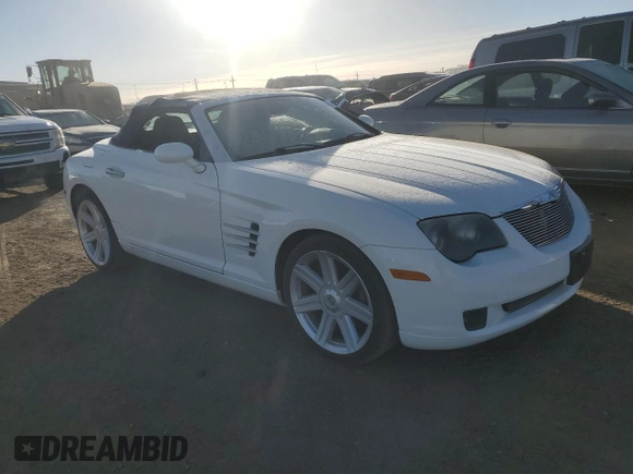 2006 Chrysler Crossfire Limited z VIN 1C3AN65L46X061643, wystawiony jako Copart lot #84632404 z przebiegiem 83 497 mil mil oraz Szkoda całkowita • Salvage title. Historia ofert i sprzedaży dostępna na DreamBid. Obrazek 4.