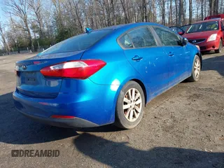2015 Kia Forte LX with VIN KNAFX4A62F5269299, listed as a IAAI auction lot 41935364 with 380,005 mi miles and . Bid and sale history available at carsss.com. Image 4.