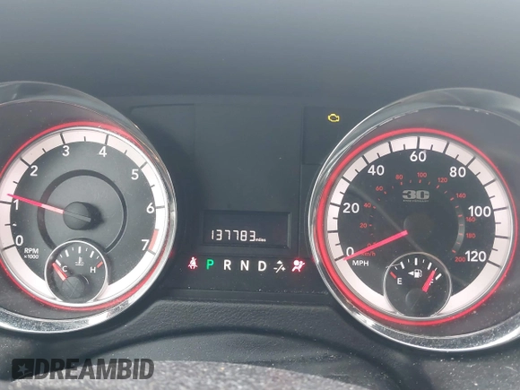 2014 Dodge Grand Caravan SXT with VIN 2C4RDGCG2ER463395, listed as a IAAI auction lot 41709948 with 137,783 mi miles and . Bid and sale history available at DreamBid. Image 7.