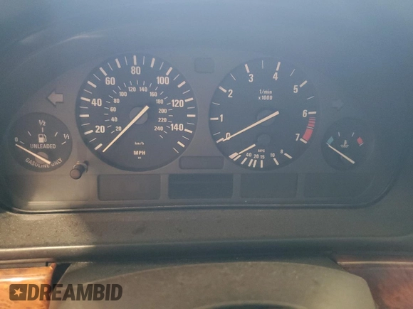 2000 BMW 5 Series 528iA with VIN WBADM6342YGU13478, listed as a Copart auction lot 59403404 with 0 mi miles and Salvage Title. Bid and sale history available at carsss.com. Image 9.