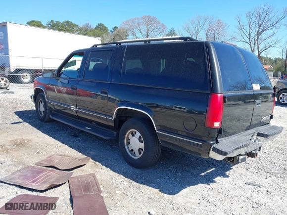 1999 Chevrolet Suburban with VIN 3GNEC16R0XG137834, listed as a IAAI auction lot 41853492 with 296,147 mi miles. Bid and sale history available at carsss.com. Image 3.