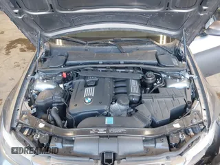 2011 BMW 3 Series 328i xDrive with VIN WBAPK5G55BNN24531, listed as a IAAI auction lot 42028562 with 110,431 mi miles. Bid and sale history available at carsss.com. Image 10.