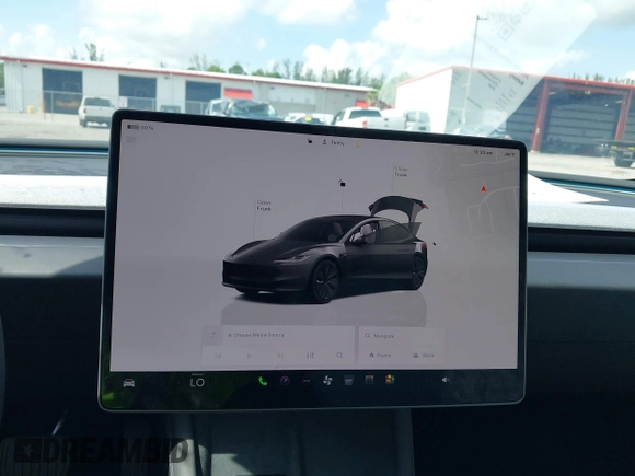 2025 Tesla Model 3 Long Range with VIN 5YJ3E1EA7SF940208, listed as a IAAI auction lot 42433793 with 1,983 mi miles and . Bid and sale history available at DreamBid. Image 19.