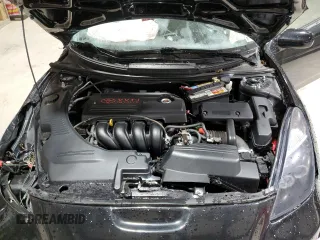 2000 Toyota Celica GT z VIN JTDDR32T4Y0040075, wystawiony jako Copart lot #81778264 z przebiegiem 237 802 mil mil oraz Szkody całkowita. Historia ofert i sprzedaży dostępna na DreamBid. Obrazek 11.