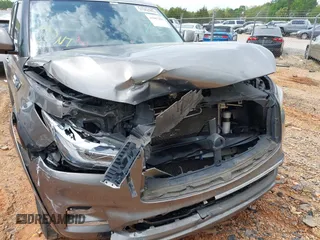 2019 Infiniti QX80 Luxe z VIN JN8AZ2NF2K9681574, wystawiony jako IAAI lot #41987298 z przebiegiem 123 931 mil mil oraz . Historia ofert i sprzedaży dostępna na DreamBid. Obrazek 6.