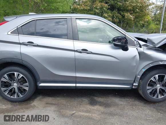2020 Mitsubishi Eclipse Cross SE with VIN JA4AS5AAXLZ002366, listed as a IAAI auction lot 42027015 with Not provided miles and . Bid and sale history available at DreamBid. Image 13.