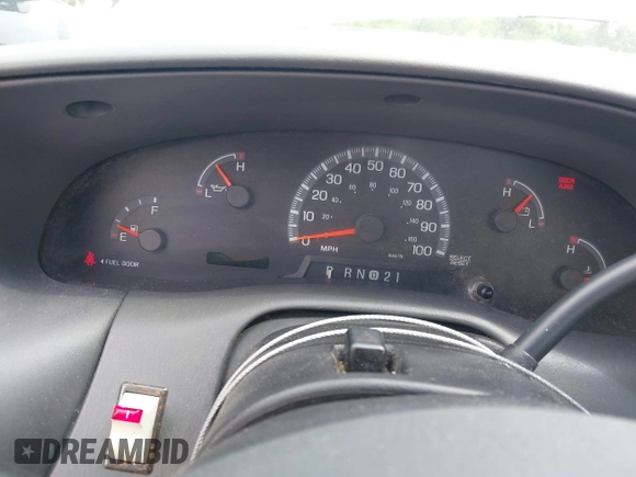 1999 Ford F-150 with VIN 1FTRF17W4XNC25668, listed as a IAAI auction lot 42731954 with 189,437 mi miles and . Bid and sale history available at DreamBid. Image 7.