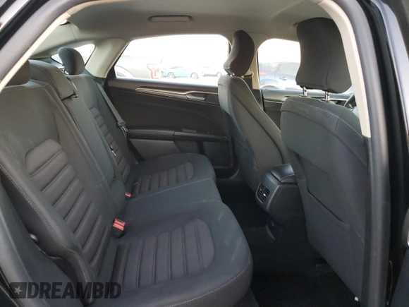 2018 Ford Fusion SE z VIN 3FA6P0H72JR132966, wystawiony jako Copart lot #76664004 z przebiegiem 145 653 mil mil oraz Szkoda całkowita • Salvage title. Historia ofert i sprzedaży dostępna na DreamBid. Obrazek 10.