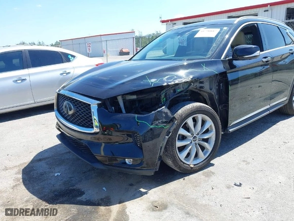 2019 Infiniti QX50 ESSENTIAL with VIN 3PCAJ5M12KF122087, listed as a IAAI auction lot 41790887 with 120,621 mi miles. Bid and sale history available at carsss.com. Image 6.