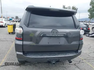 2019 Toyota 4Runner SR5 with VIN JTEBU5JR5K5694290, listed as a IAAI auction lot 42175121 with 157,939 mi miles and . Bid and sale history available at DreamBid. Image 17.