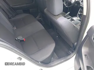 2016 Mitsubishi Lancer ES z VIN JA32U2FU7GU000923, wystawiony jako IAAI lot #42238951 z przebiegiem 134 955 mil mil oraz . Historia ofert i sprzedaży dostępna na DreamBid. Obrazek 8.