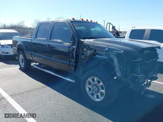 2015 Ford Super Duty F-250 SRW Lariat with VIN 1FT7W2BT1FED63208, listed as a IAAI auction lot 41785728 with 165,282 mi miles. Bid and sale history available at carsss.com. Image 1.