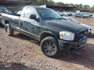 2008 Dodge 1500 ST with VIN 1D7HU16N28J121589, listed as a IAAI auction lot 41095564 with 169,639 mi miles. Bid and sale history available at carsss.com. Image 1.