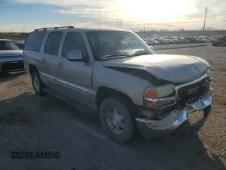 2004 GMC Yukon XL SLT with VIN 3GKEC16Z64G147759, listed as a Copart auction lot 87090054 with 212,418 mi miles and Salvage Title. Bid and sale history available at carsss.com. Image 4.