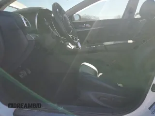 2016 Nissan Maxima SV z VIN 1N4AA6AP7GC431806, wystawiony jako Copart lot #49402435 z przebiegiem 71 426 mil mil oraz Szkoda całkowita • Salvage title. Historia ofert i sprzedaży dostępna na DreamBid. Obrazek 7.