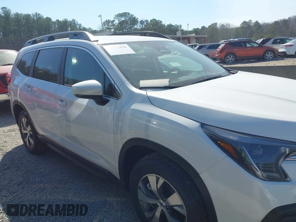2025 Subaru Ascent Premium z VIN 4S4WMADD1S3405704, wystawiony jako IAAI lot #41772868 z przebiegiem 2 999 mil mil oraz . Historia ofert i sprzedaży dostępna na DreamBid. Obrazek 13.