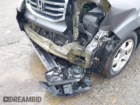 2015 Honda Pilot EX-L with VIN 5FNYF4H51FB064583, listed as a IAAI auction lot 41977746 with 120,398 mi miles and . Bid and sale history available at carsss.com. Image 19.
