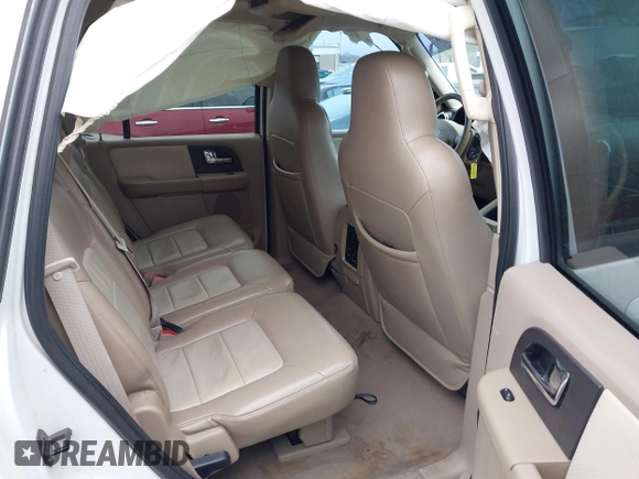 2005 Ford Expedition Eddie Bauer с VIN 1FMFU17585LA25879, выставлен на аукционе IAAI как лот 41694118 с пробегом 196 715 миль миль и . История ставок и продаж доступна на DreamBid. Изображение 8.