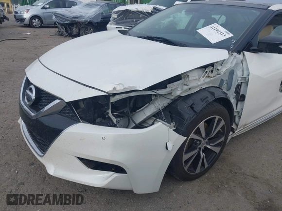 2018 Nissan Maxima SV z VIN 1N4AA6AP6JC402207, wystawiony jako IAAI lot #41192313 z przebiegiem 85 443 mil mil oraz . Historia ofert i sprzedaży dostępna na DreamBid. Obrazek 6.
