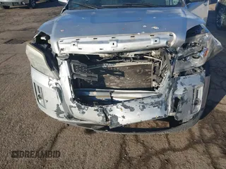 2012 GMC Terrain SLT-1 z VIN 2GKALUEK9C6321760, wystawiony jako IAAI lot #41464614 z przebiegiem 123 731 mil mil oraz . Historia ofert i sprzedaży dostępna na DreamBid. Obrazek 6.