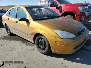 2001 Ford Focus LX with VIN 1FAFP33P81W152614, listed as a Copart auction lot 43199365 with 139,347 mi miles and Salvage Title. Bid and sale history available at carsss.com. Image 4.