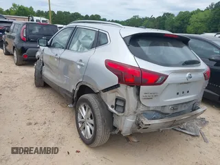 2017 Nissan Rogue SV with VIN JN1BJ1CP4HW011373, listed as a IAAI auction lot 42314757 with 236,741 mi miles and . Bid and sale history available at DreamBid. Image 3.
