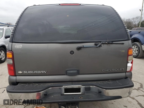 2002 Chevrolet Suburban LS with VIN 3GNFK16Z02G315466, listed as a Copart auction lot 85132474 with 146,903 mi miles and Clean Title. Bid and sale history available at carsss.com. Image 6.