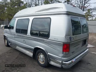 1999 Ford Econoline Cargo z VIN 1FDRE14W1XHA40091, wystawiony jako IAAI lot #41730882 z przebiegiem 221 505 mil mil oraz . Historia ofert i sprzedaży dostępna na DreamBid. Obrazek 3.
