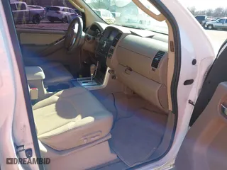 2012 Nissan Pathfinder SV with VIN 5N1AR1NN2CC609710, listed as a IAAI auction lot 41649028 with 139,846 mi miles. Bid and sale history available at carsss.com. Image 5.