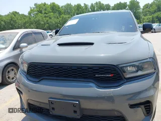 2023 Dodge Durango R/T Plus с VIN 1C4SDJCT1PC555850, выставлен на аукционе IAAI как лот 42465738 с пробегом 52 627 миль миль и . История ставок и продаж доступна на DreamBid. Изображение 6.