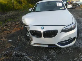 2016 BMW 2 Series 228i xDrive with VIN WBA1G9C55GV726460, listed as a IAAI auction lot 39985264 with 48,379 mi miles. Bid and sale history available at carsss.com. Image 12.