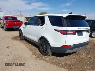 2017 Land Rover Discovery HSE Luxury with VIN SALRHBBV9HA019780, listed as a IAAI auction lot 40664026 with 108,624 mi miles. Bid and sale history available at carsss.com. Image 3.