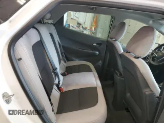 2020 Chevrolet Bolt EV LT z VIN 1G1FY6S00L4118381, wystawiony jako Copart lot #58936645 z przebiegiem 29 539 mil mil oraz Nie do naprawy • Non repairable. Historia ofert i sprzedaży dostępna na DreamBid. Obrazek 10.