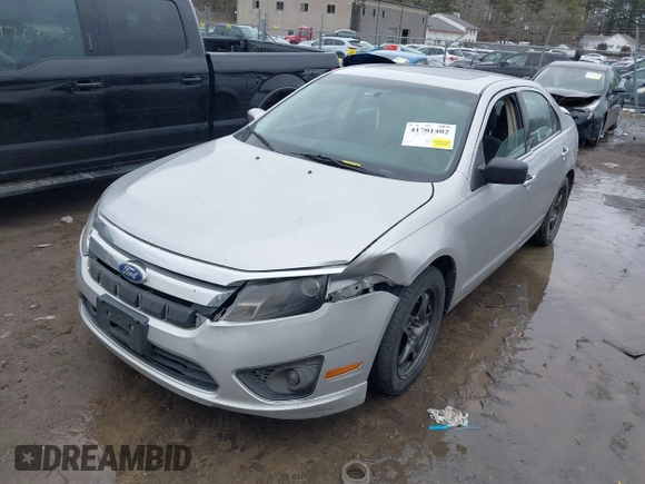 2010 Ford Fusion SE with VIN 3FAHP0HG6AR344312, listed as a IAAI auction lot 41701402 with 136,539 mi miles. Bid and sale history available at carsss.com. Image 17.