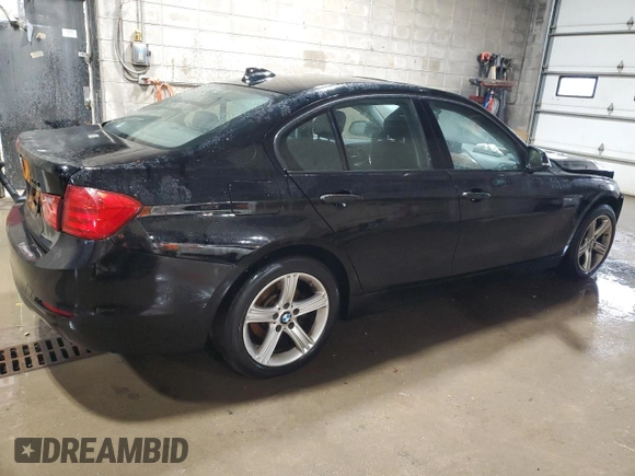 2013 BMW 3 Series 328i xDrive z VIN WBA3B5C50DF590552, wystawiony jako Copart lot #54303835 z przebiegiem 124 700 mil mil oraz Czysty tytuł • Clean title. Historia ofert i sprzedaży dostępna na DreamBid. Obrazek 3.