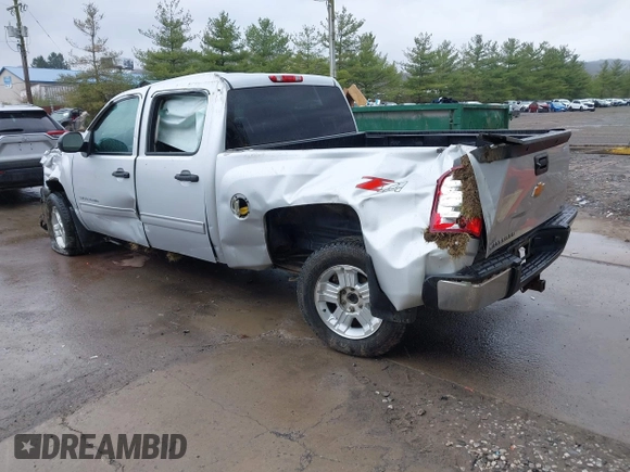 2013 Chevrolet Silverado 1500 LT with VIN 3GCPKSE77DG190293, listed as a IAAI auction lot 41968478 with 94,487 mi miles. Bid and sale history available at carsss.com. Image 3.