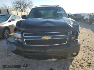2013 Chevrolet Avalanche LS with VIN 3GNMCEE01DG336537, listed as a Copart auction lot 88721045 with 87,001 mi miles and Salvage Title. Bid and sale history available at carsss.com. Image 5.