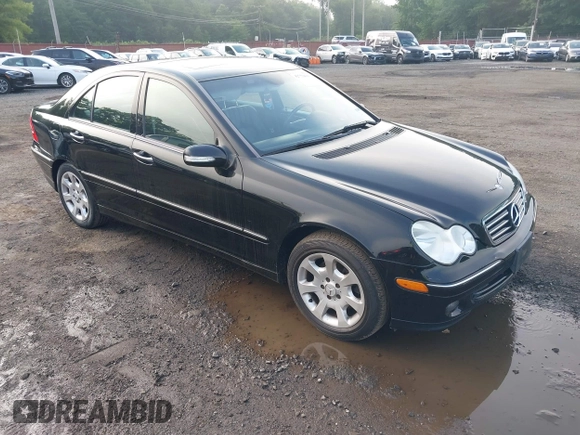 2006 Mercedes-Benz C 280 Luxury z VIN WDBRF92H56F778764, wystawiony jako IAAI lot #42759400 z przebiegiem 136 543 mil mil oraz . Historia ofert i sprzedaży dostępna na DreamBid. Obrazek 1.