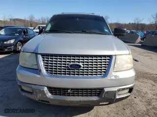 2004 Ford Expedition XLT with VIN 1FMFU16W24LA90624, listed as a Copart auction lot 52452175 with 215,224 mi miles and Clean Title. Bid and sale history available at carsss.com. Image 5.