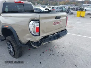 2024 GMC Canyon 4WD AT4 with VIN 1GTP6DEK8R1179023, listed as a IAAI auction lot 40930724 with 3,235 mi miles. Bid and sale history available at carsss.com. Image 6.