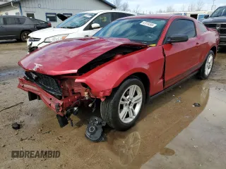2010 Ford Mustang V6 with VIN 1ZVBP8AN6A5152055, listed as a Copart auction lot 47019595 with 125,338 mi miles and Salvage Title. Bid and sale history available at carsss.com. Image 1.