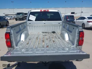 2015 Chevrolet Silverado 1500 LT with VIN 3GCPCRECXFG444827, listed as a IAAI auction lot 41928564 with 146,167 mi miles. Bid and sale history available at carsss.com. Image 18.