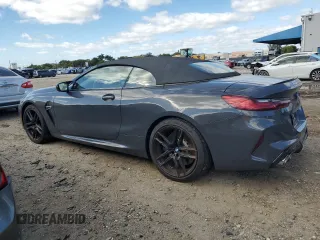2020 BMW M8 Competition z VIN WBSDZ0C07LCD56155, wystawiony jako Copart lot #81146663 z przebiegiem 16 085 mil mil oraz . Historia ofert i sprzedaży dostępna na DreamBid. Obrazek 2.